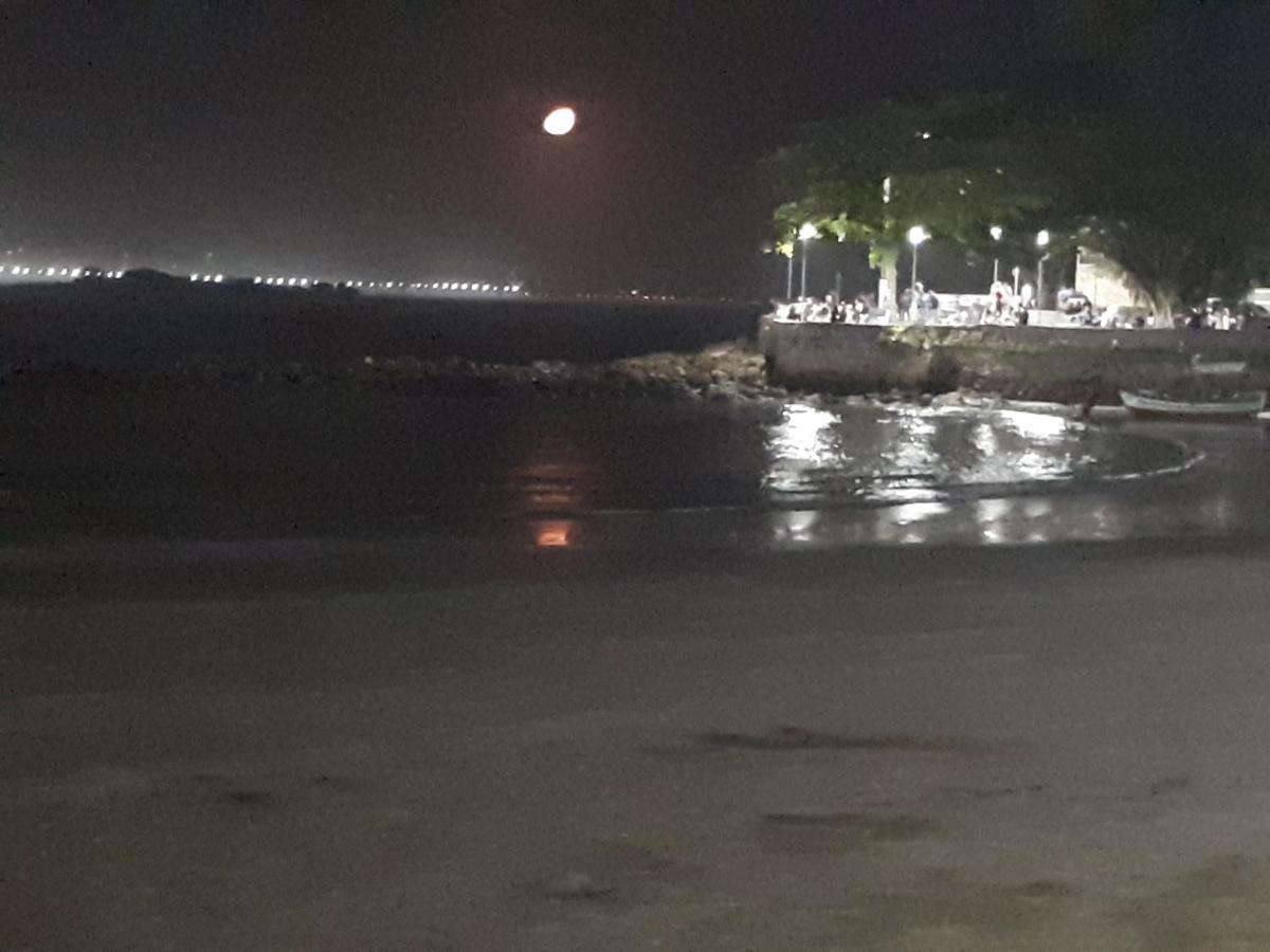 Asturias Guarujaアパートメント エクステリア 写真